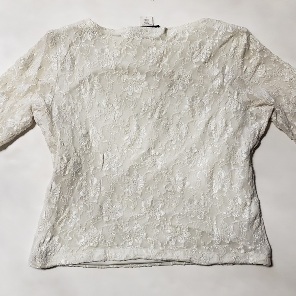 2 for $30!! Cream Colored Laced Top - Picture 3 of 4